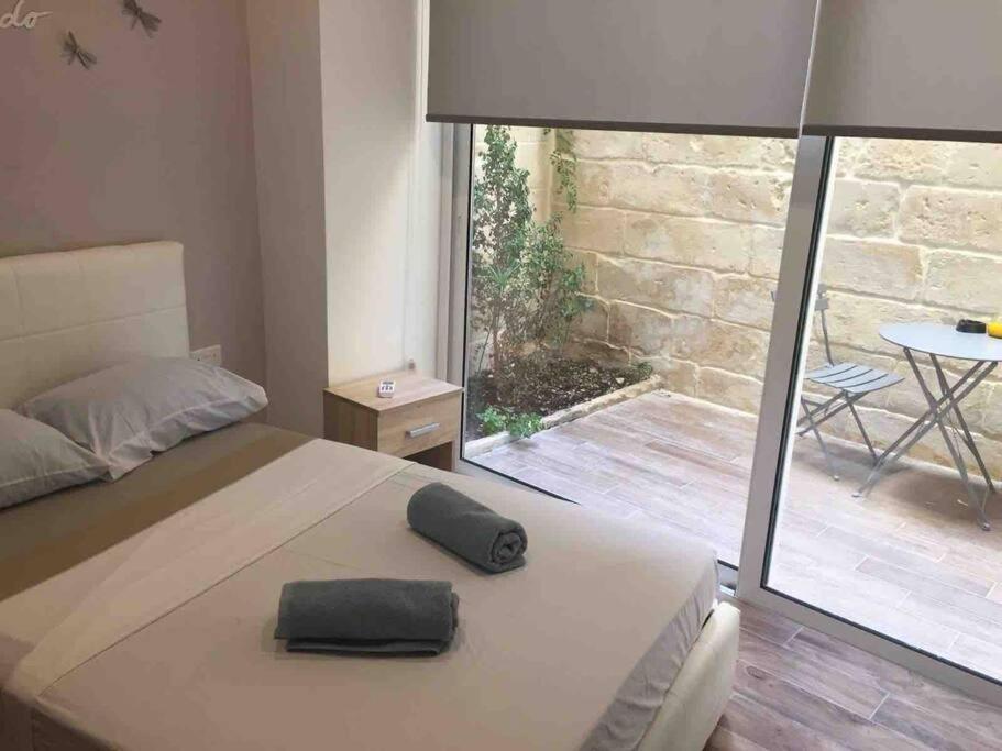 Sliema - 2 Mins From The Beach Apartman Kültér fotó