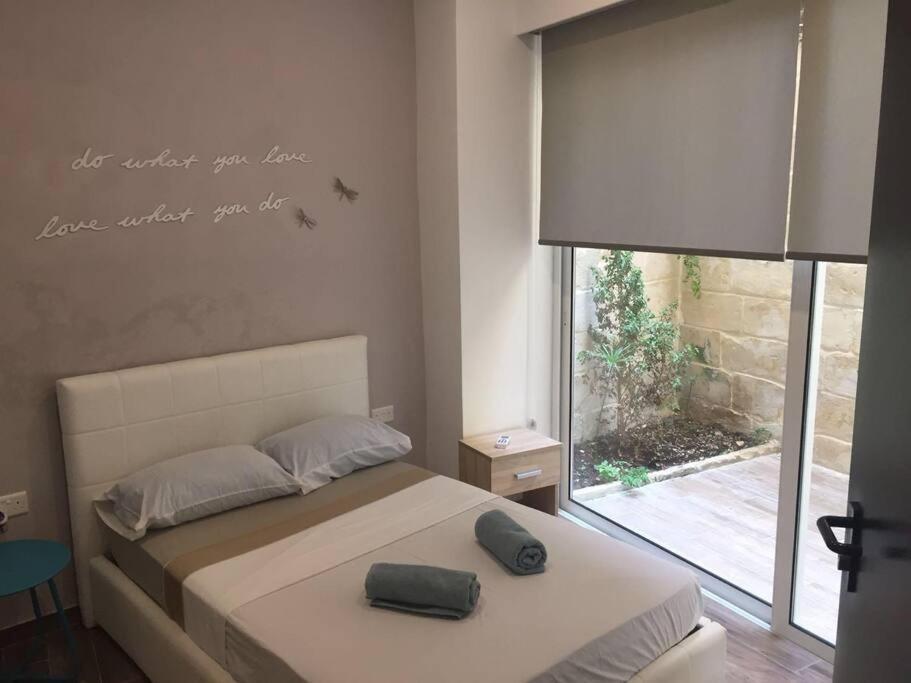 Sliema - 2 Mins From The Beach Apartman Kültér fotó
